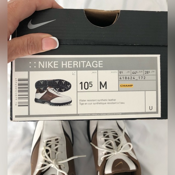 EUC, Nike Heritage white/brown golf shoes, size 10.5, worn 1x. - Picture 9 of 10
